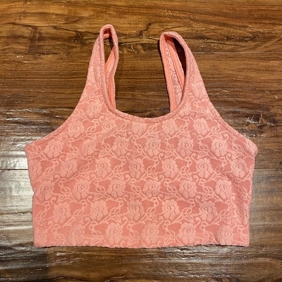 Lace tank top - Picture 1 of 4